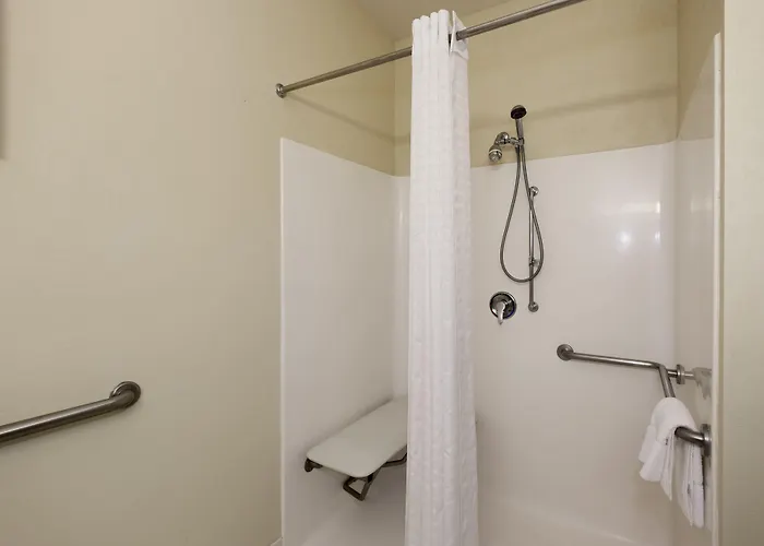 Express & Chicago - By Ihg Hotel Matteson