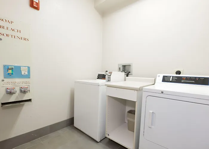 Express & Chicago - By Ihg 3* Matteson
