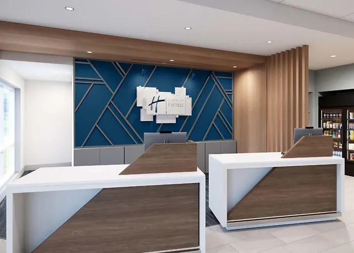 Express & Chicago - By Ihg Matteson