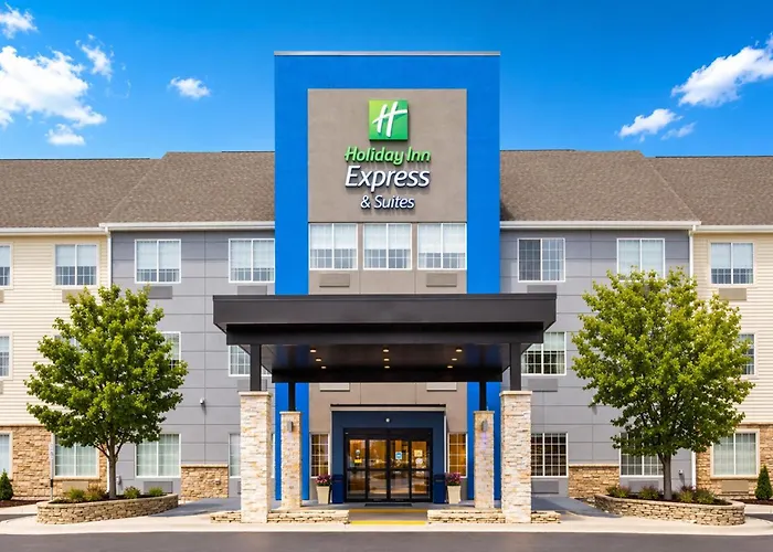 Express & Chicago - By Ihg Hotel