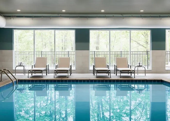 Express & Chicago - By Ihg Hotel Matteson